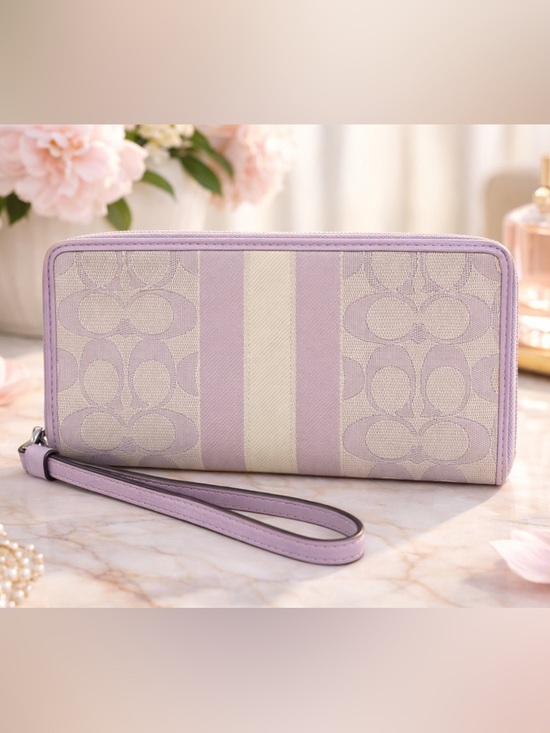 Coach Dempsey Large Phone Wallet In Signature Jacquard With Stripe & Patch - Picture 2 of 5